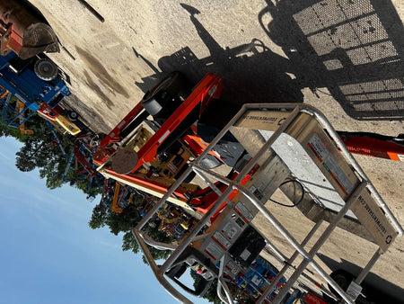 2023 JLG T350