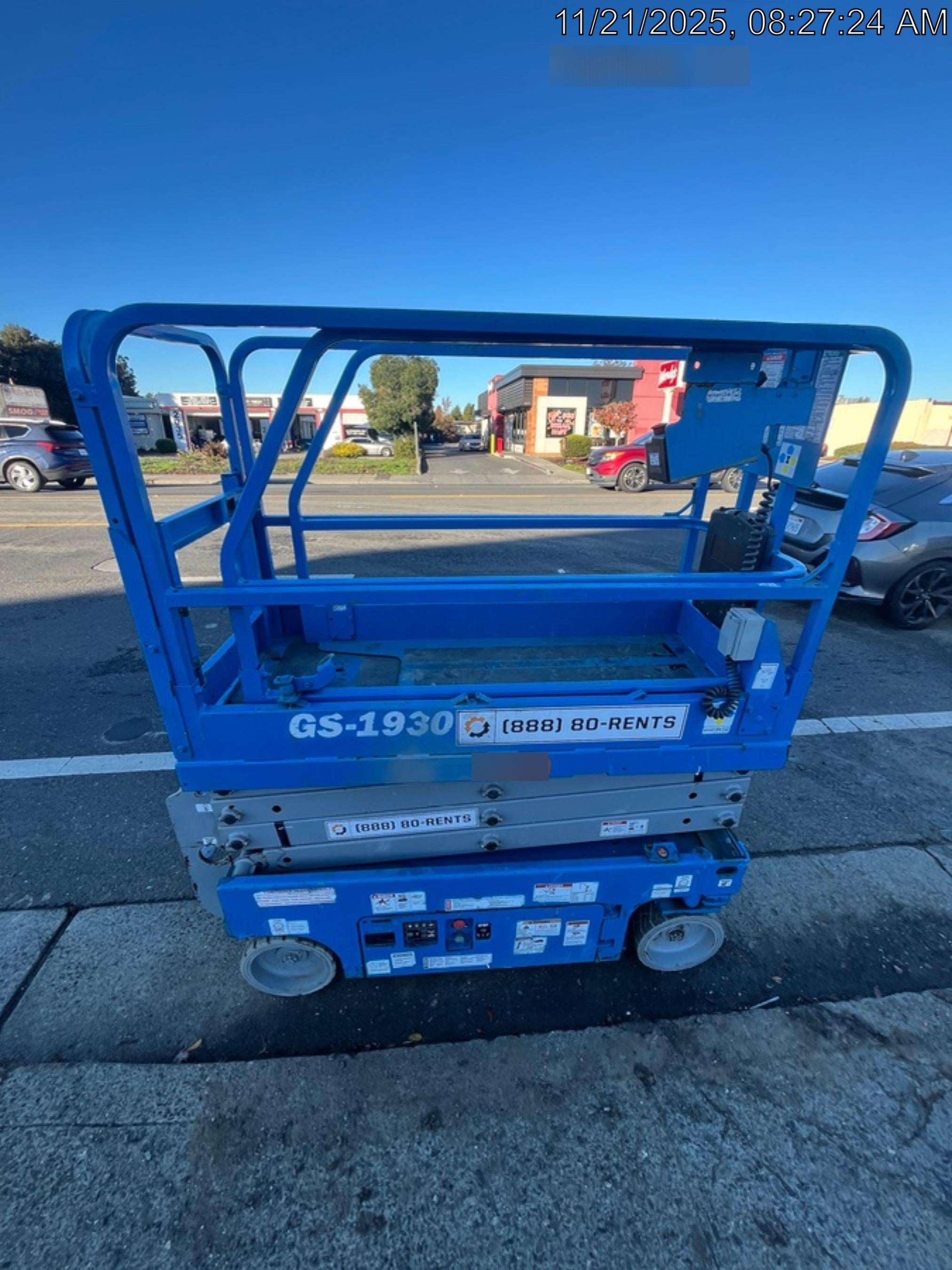 2019 Genie GS-1930 Half Height Swing Gate, 800W Inverter