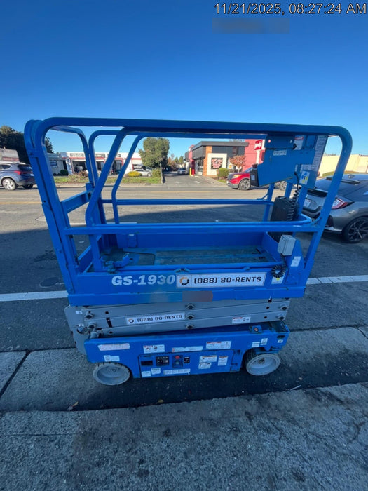 2019 Genie GS-1930 Half Height Swing Gate, 800W Inverter