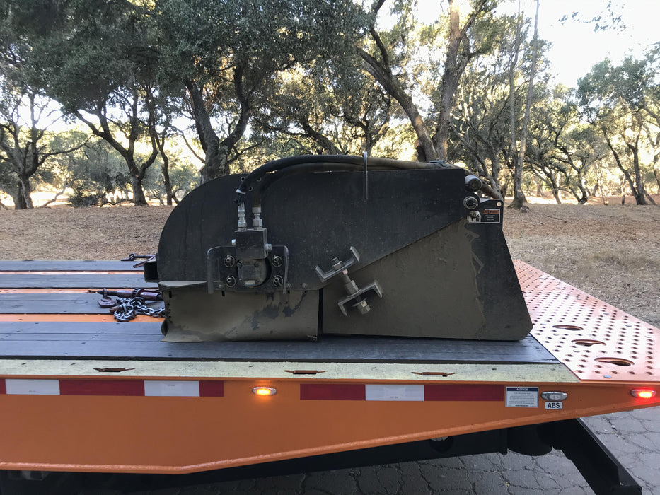 2019 PALADIN Sweepster SB72