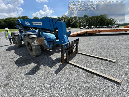 2018 Genie GTH-1056 Genie GTH-1056 w/ROPS, Work Lights, Solid Tires, RH Cab Mesh, Beacon, 60" Carriage and Forks