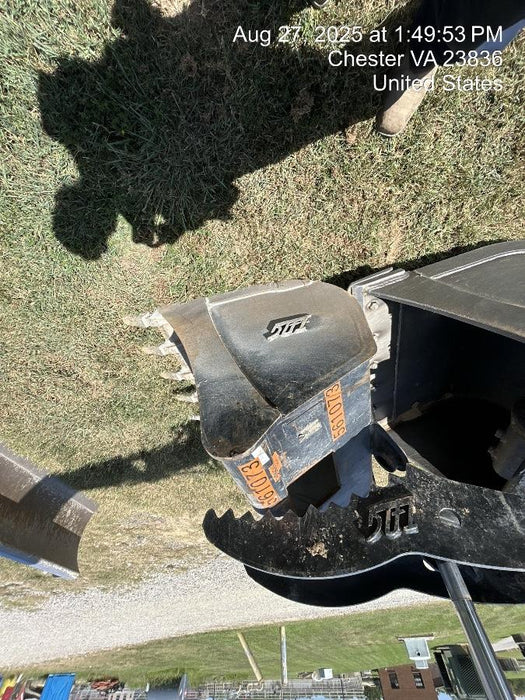 2025 TAKEUCHI 36" Bucket - Takeuchi