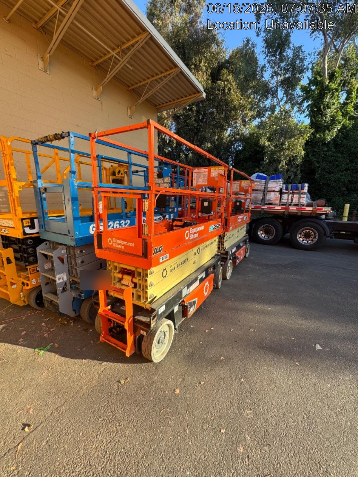 2022 JLG ES2632
