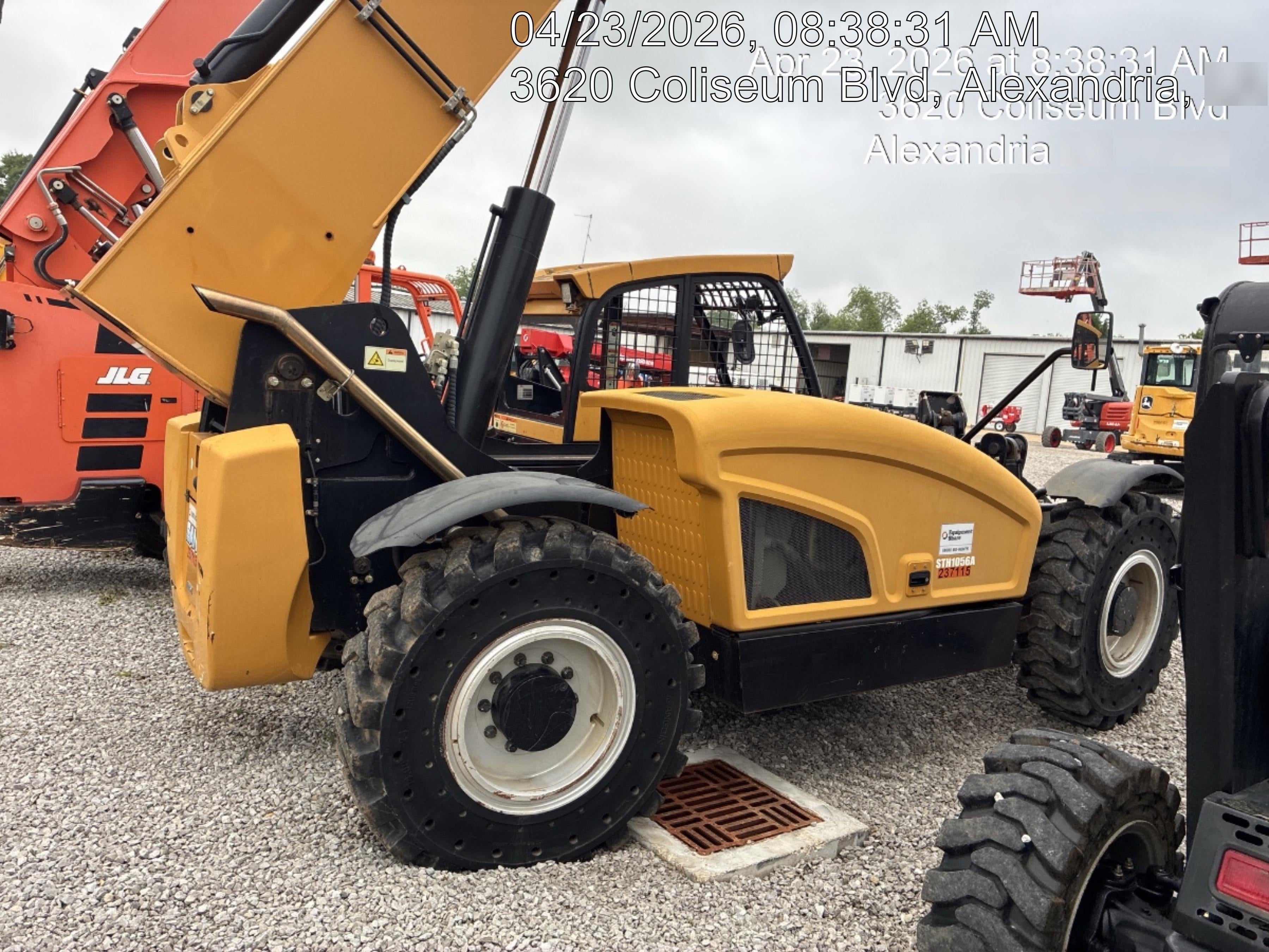 2022 SANY STH1056