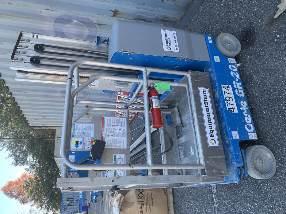 2019 GENIE GR-20