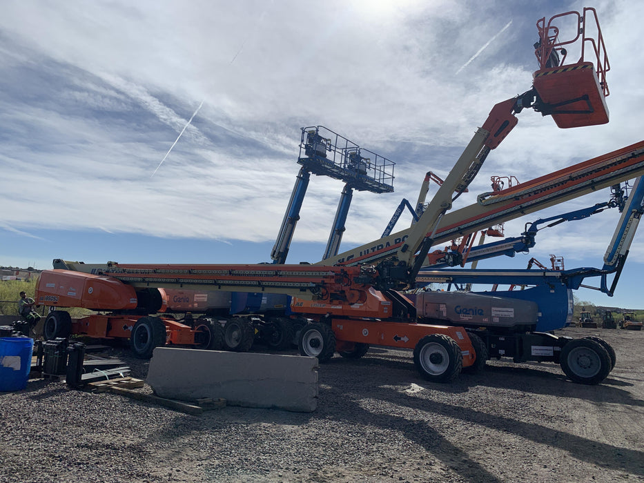 2022 JLG 1850SJ