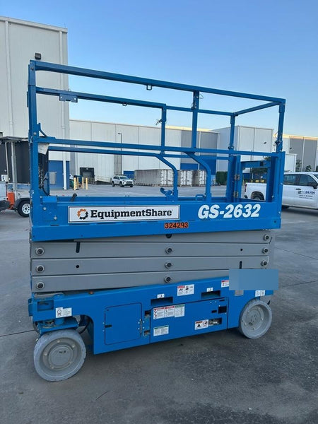 2023 GENIE GS-2632