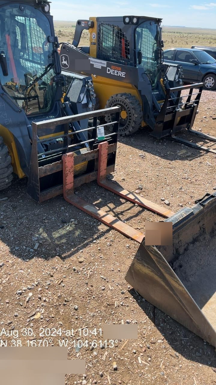 2022 ARROW MATERIAL HANDLING 60" Pallet Forks - Arrow