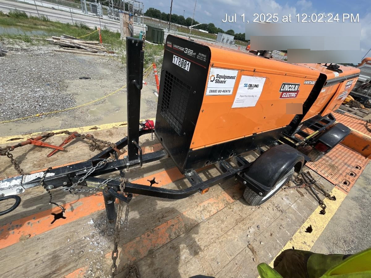2021 Lincoln Electric Vantage 322 Vantage 322 Ready Pak 3 w/ Decals, ORANGE (includes trailer, cable rack, fender light kit) NO Telematics