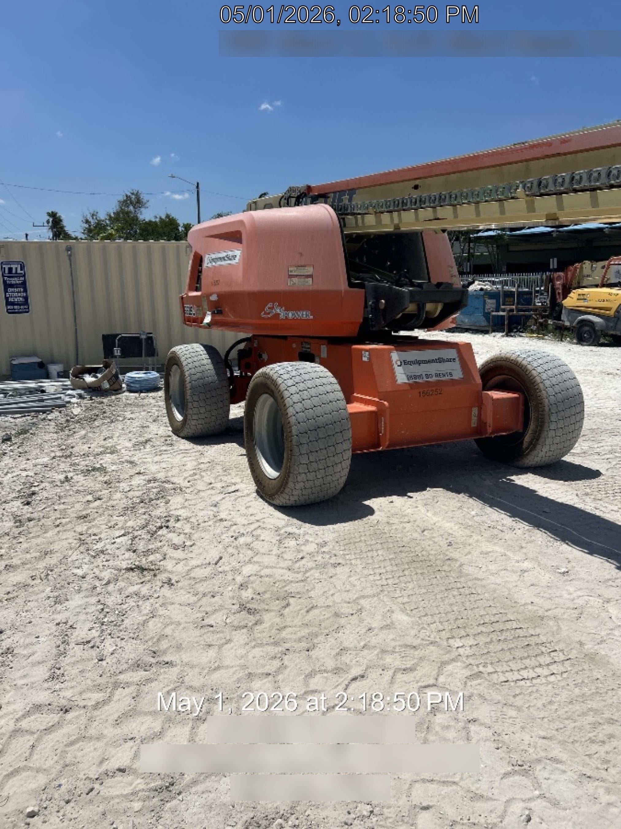 2021 JLG 660SJ