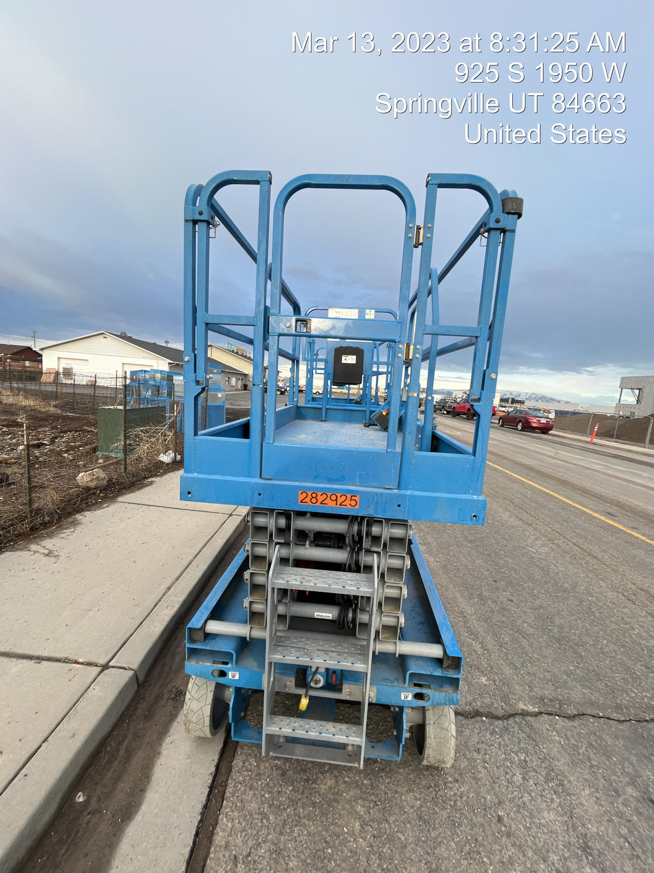 2022 GENIE GS-3246