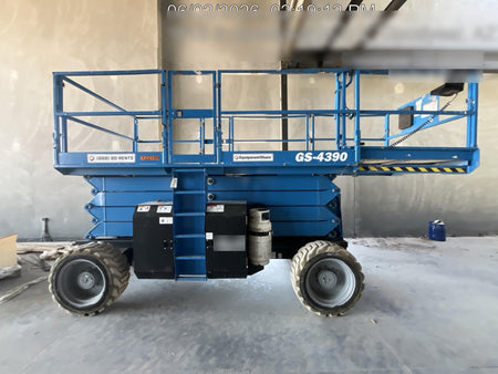 2020 GENIE GS-4390 RT
