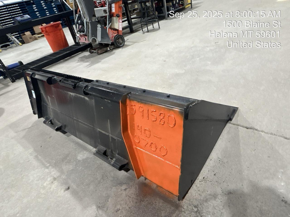 2025 JOHN DEERE 72" Skid Loader Bucket - John Deere C72