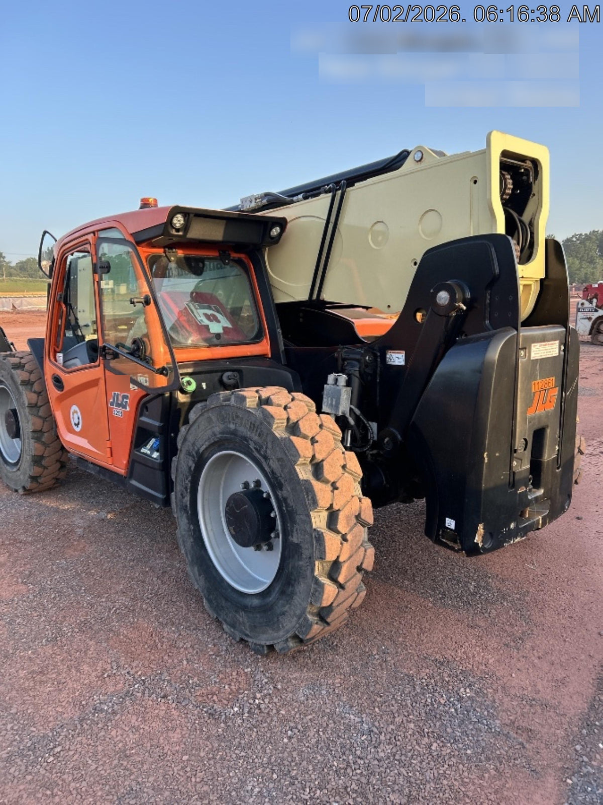 2020 JLG 1255