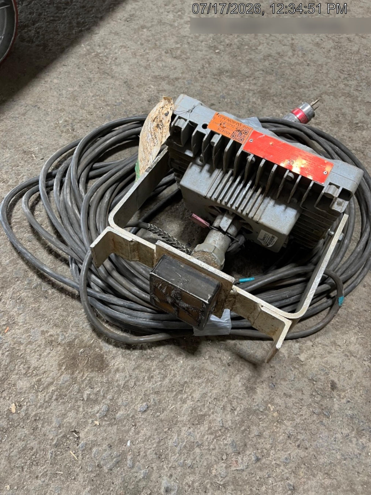 2024 WORKSITE LIGHTING RREXM-60W-M-M