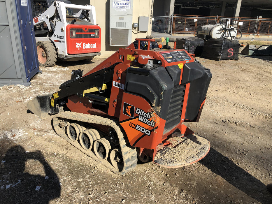 2019 DITCH WITCH SK800A