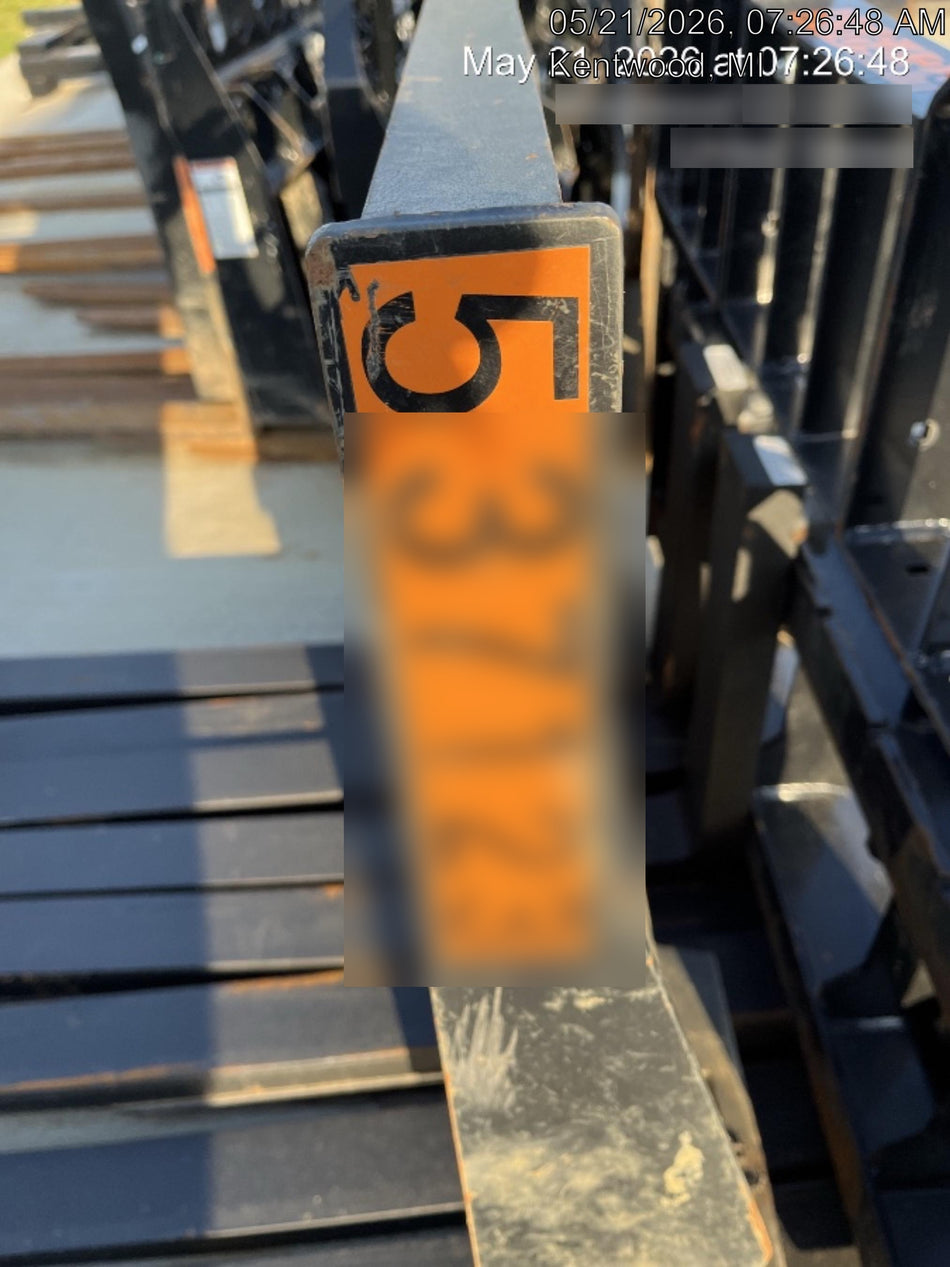 2025 ARROW MATERIAL HANDLING 48" Pallet Forks - Arrow