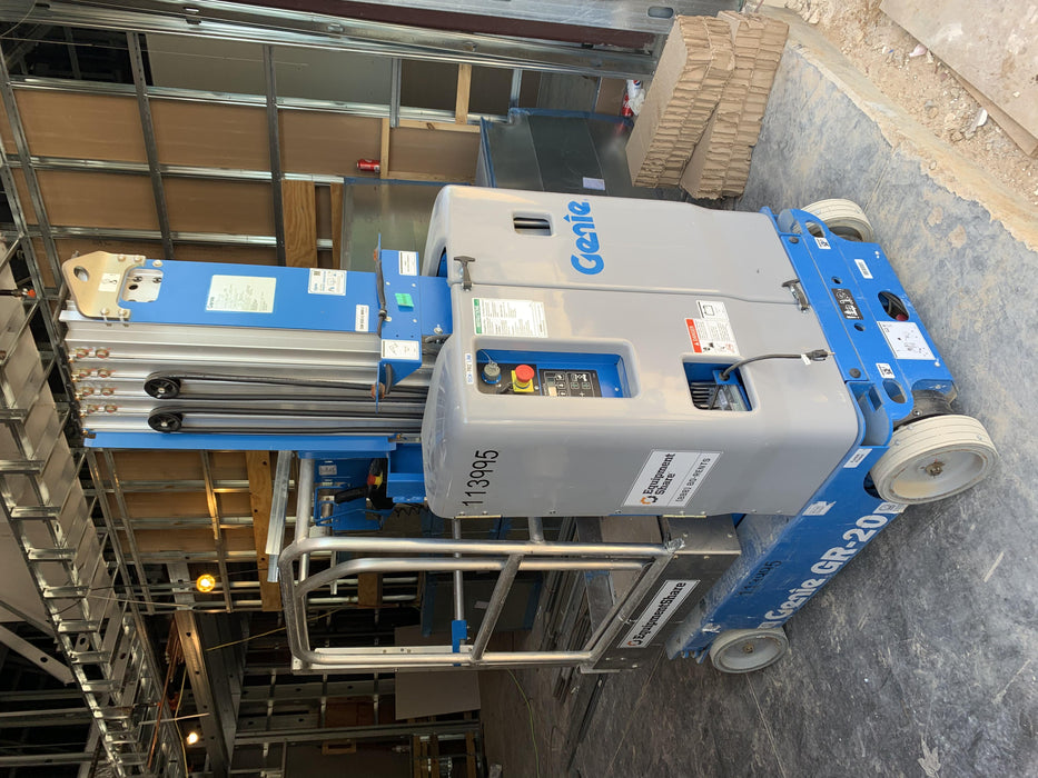 2020 GENIE GR-20