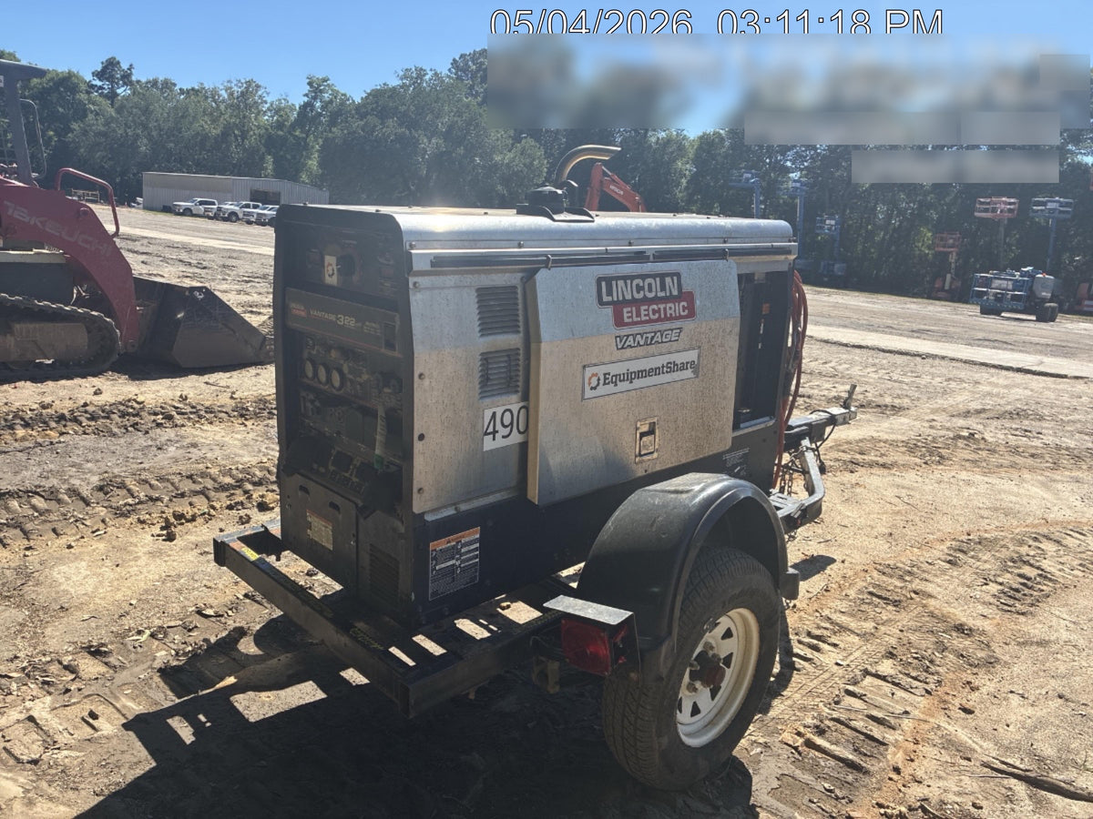 2019 Lincoln Electric Vantage 322 Ready-Pak 3, Two Wheel Trailer, Fender and Light Kit, Cable Rack