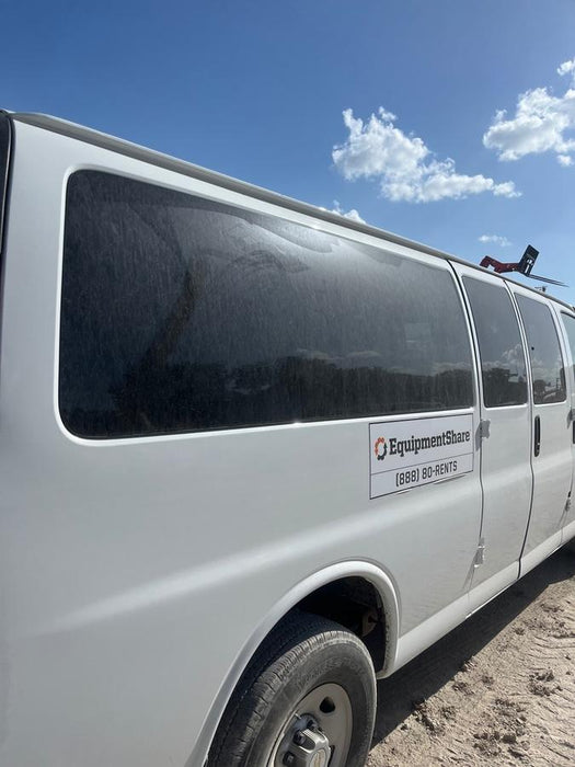 2023 CHEVROLET Express Van - Rental