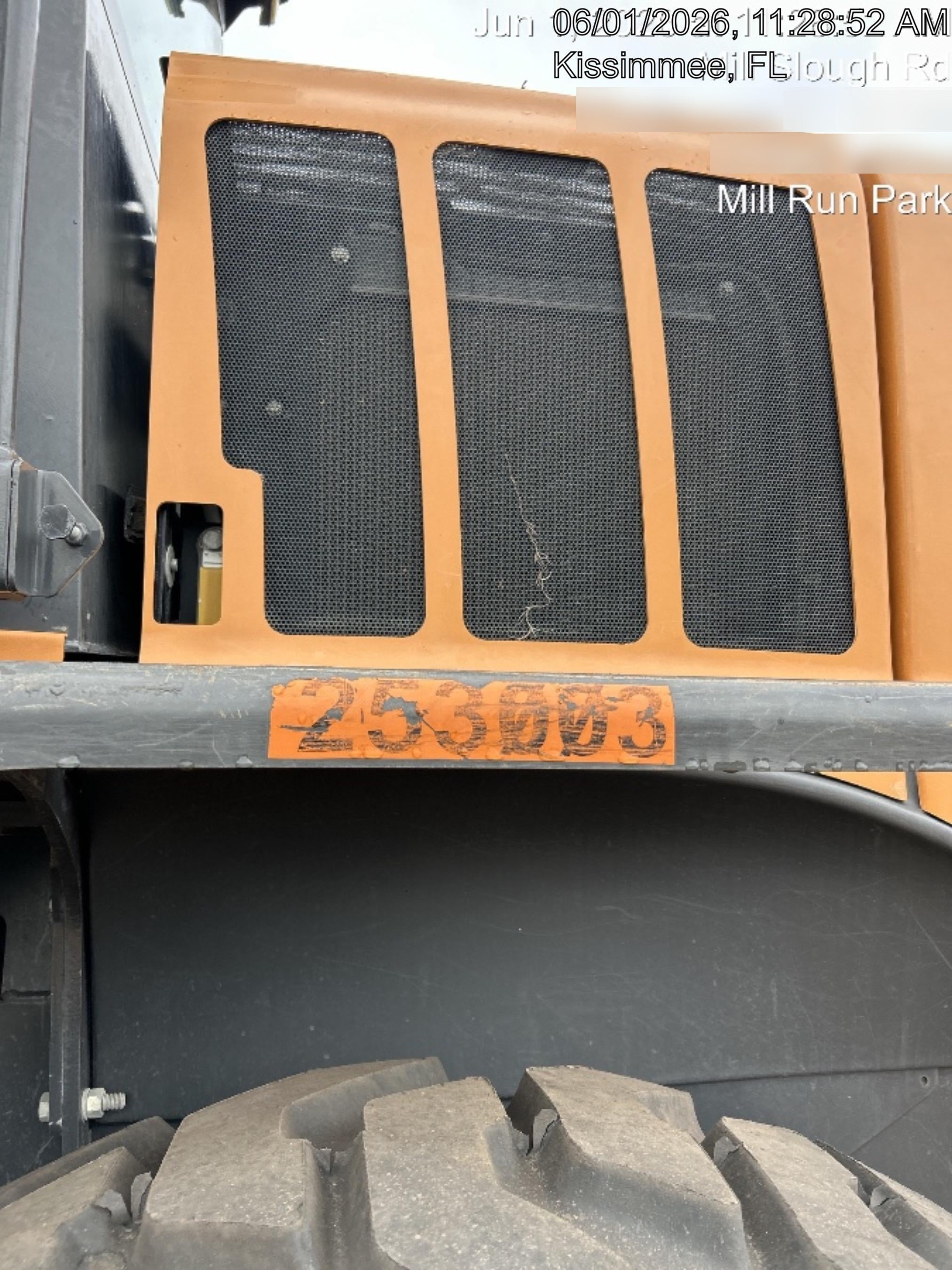 2022 CASE 621G