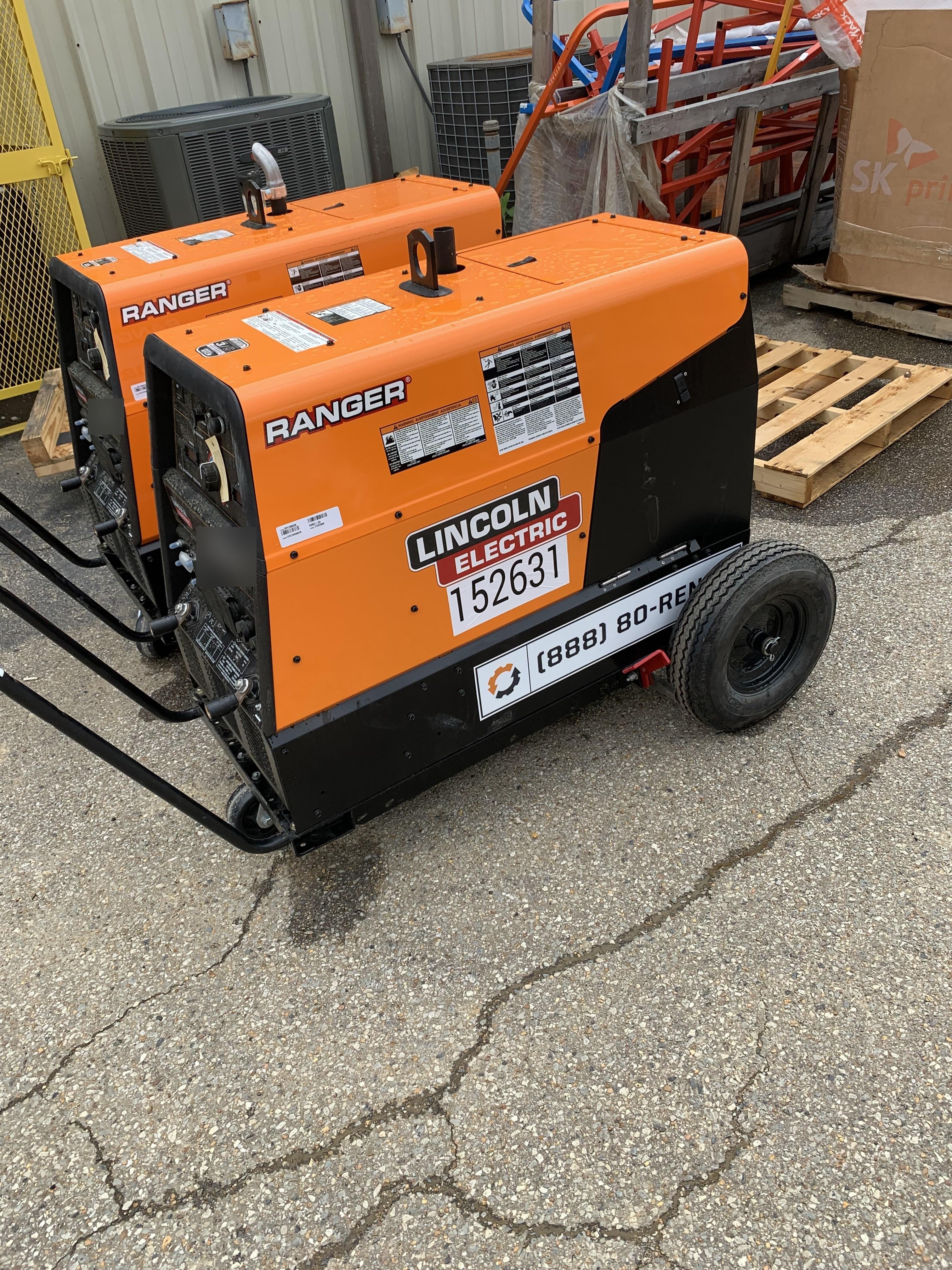 2021 Lincoln Electric Ranger 305 LPG LPG One-Pak (includes undercarriage, tank holder & tank strap) ORANGE