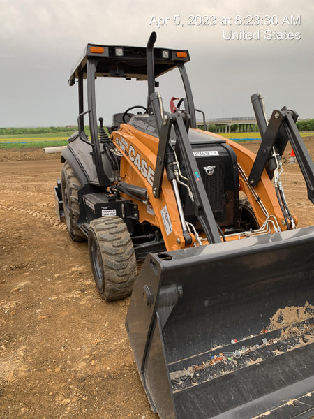 2023 CASE 570N EP