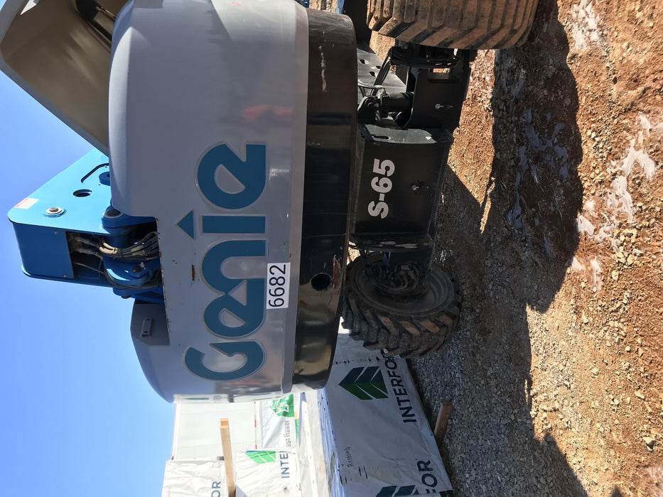 2017 GENIE S-65