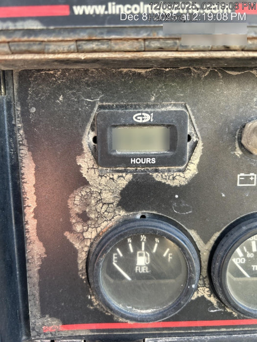 2019 Lincoln Electric Vantage 322 Welder Ready-Pak 3, Two wheel trailer, Fender and Light kit, Cable Rack