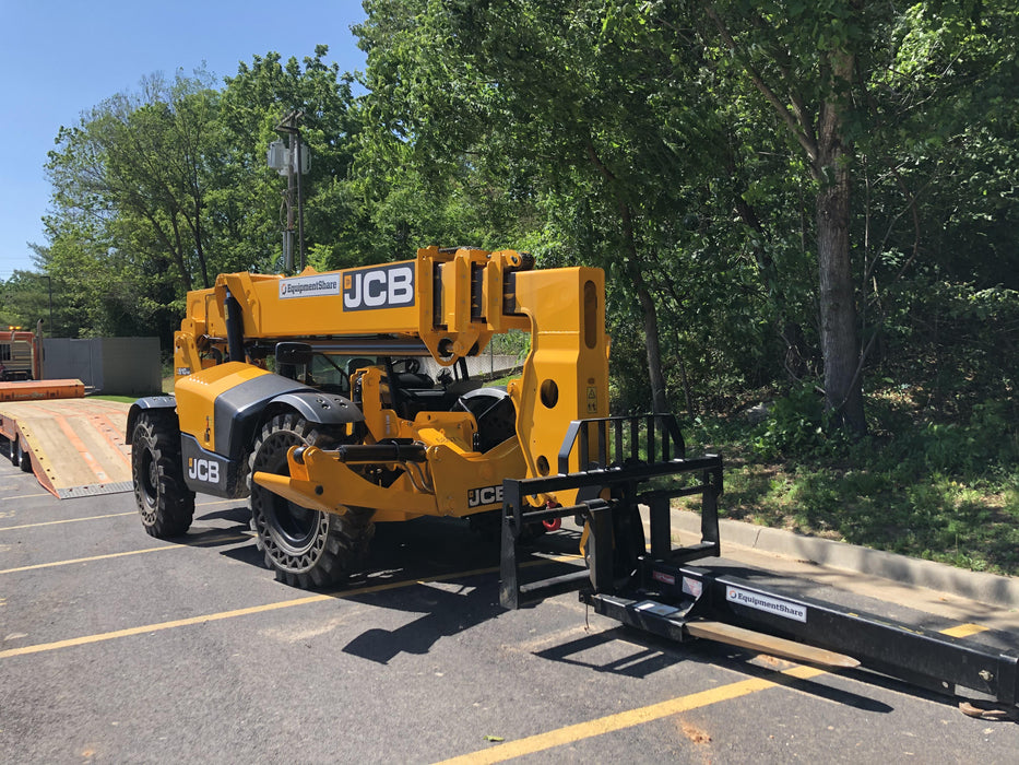 2020 JCB 510-56 Canopy, Solid Tires, Work Lights, Beacon, Aux Hydraulics, Back up Alarm, Lifting Eye, ES Decals