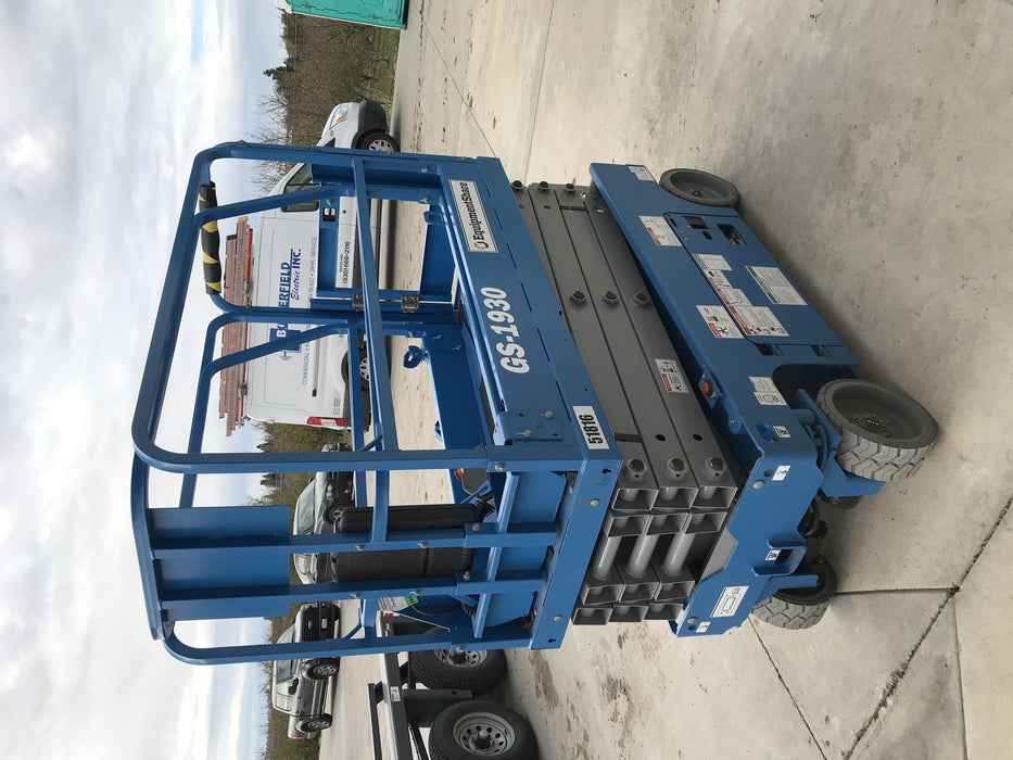 2019 Genie GS-1930 Half Height Swing Gate, 800W Inverter