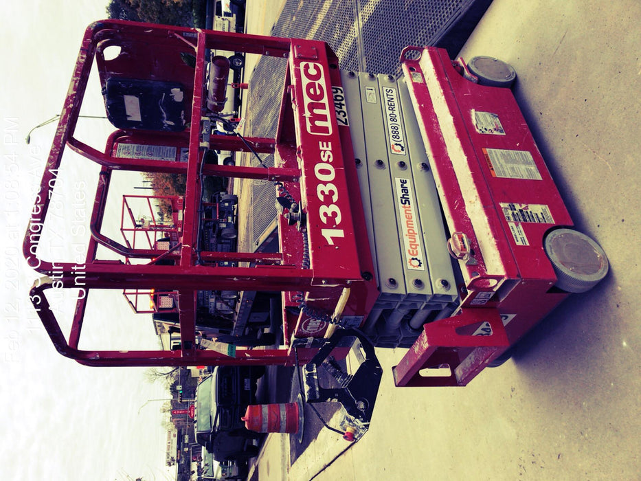 2019 MEC 1330SE MEC 1330SE w/ES Track Hardware, Full Extended 2 Year Warranty