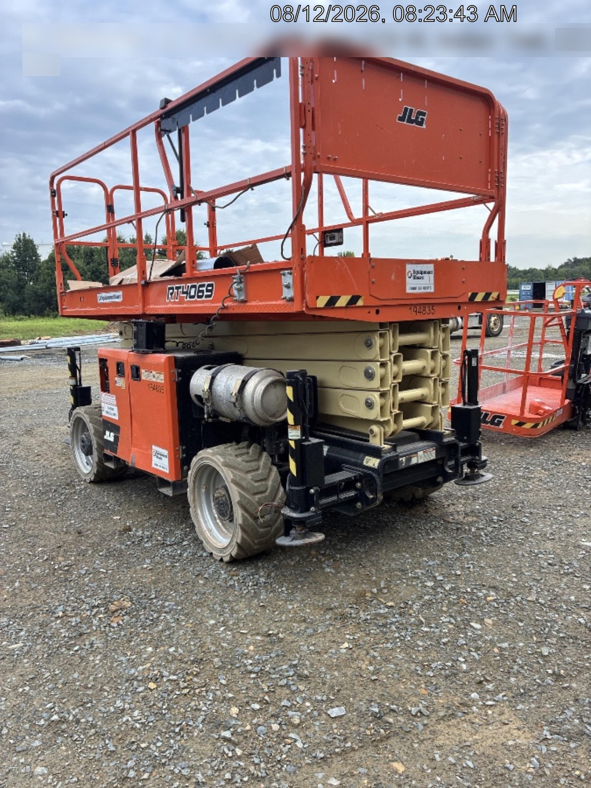 2021 JLG RT4069