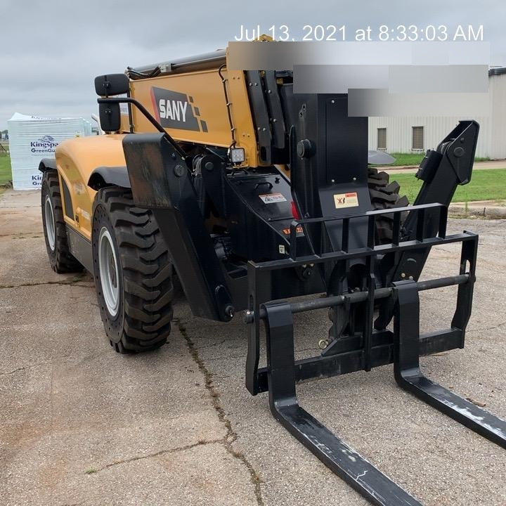 2021 SANY STH1056