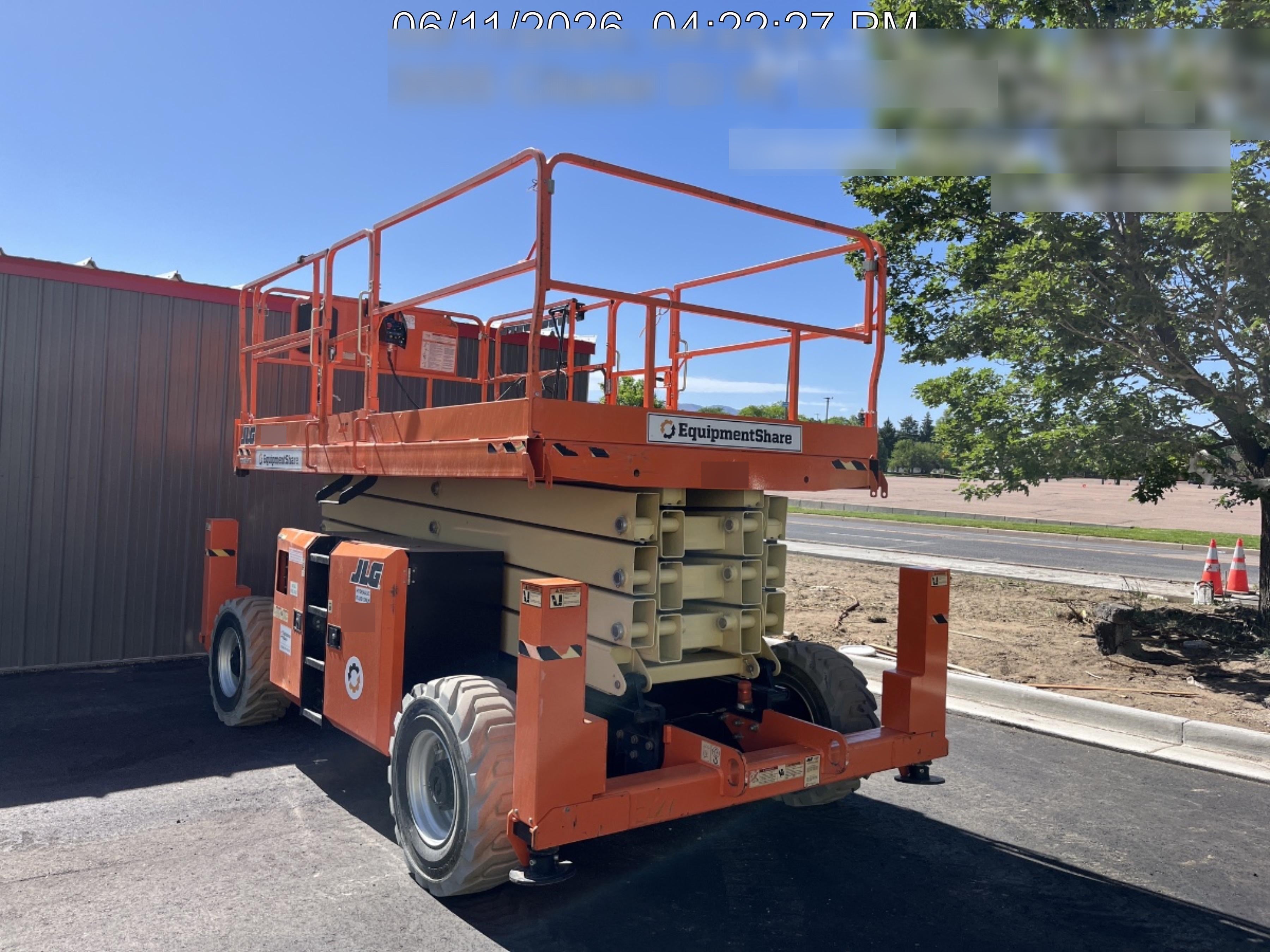 2020 JLG 430LRT