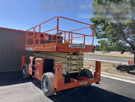 2020 JLG 430LRT