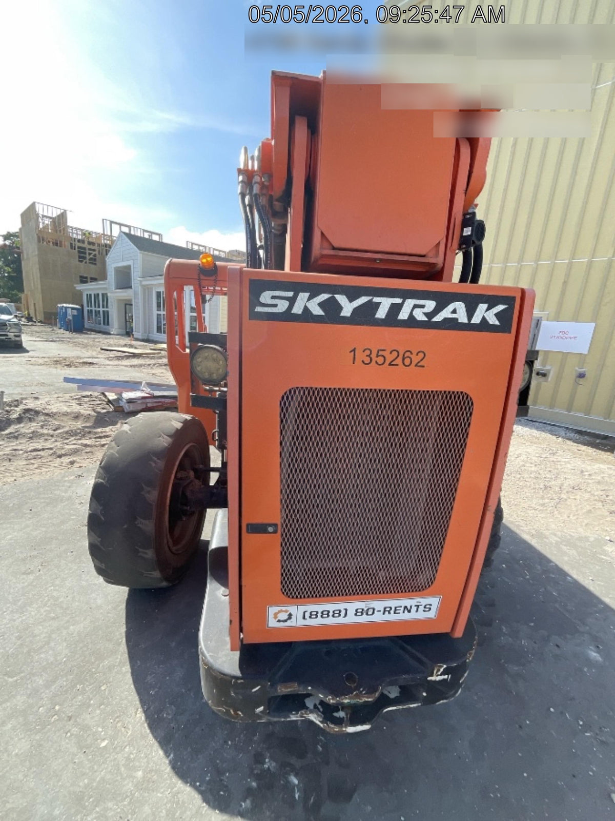 2021 SKYTRAK 10054