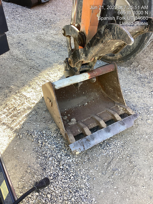 2020 TAG MANUFACTURING 30" Bucket - Tag