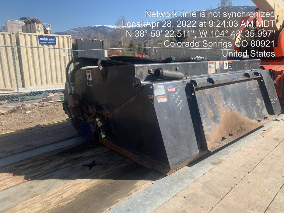 2021 PALADIN Sweepster SB72