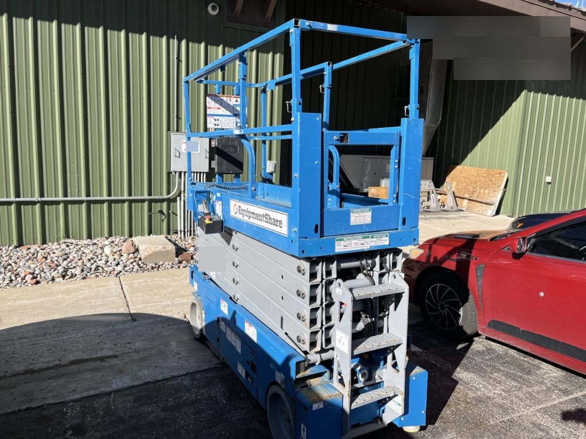 2019 Genie GS-3232 Standard Options