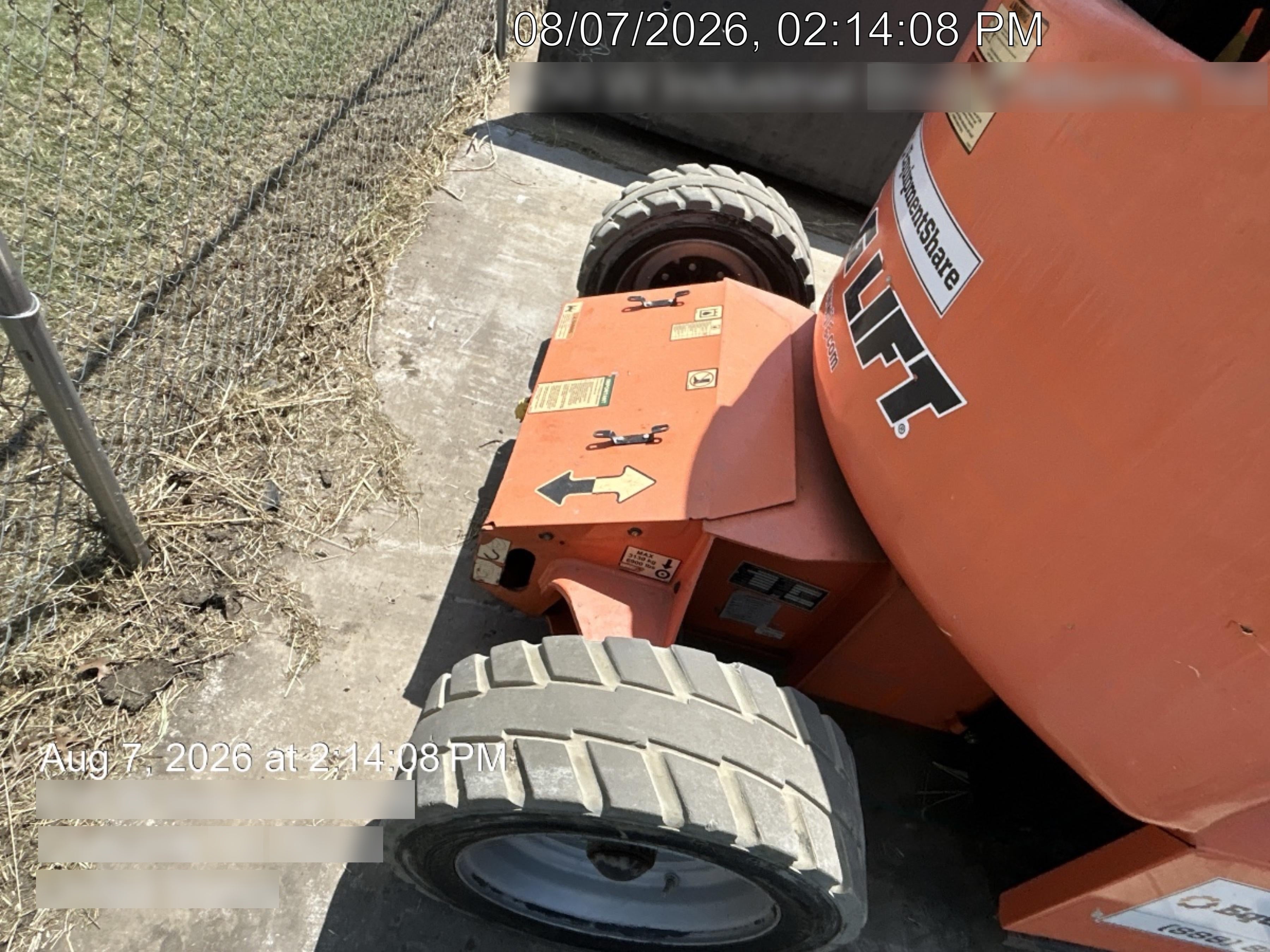 2019 JLG E450AJ