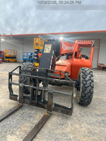 2022 SKYTRAK 8042