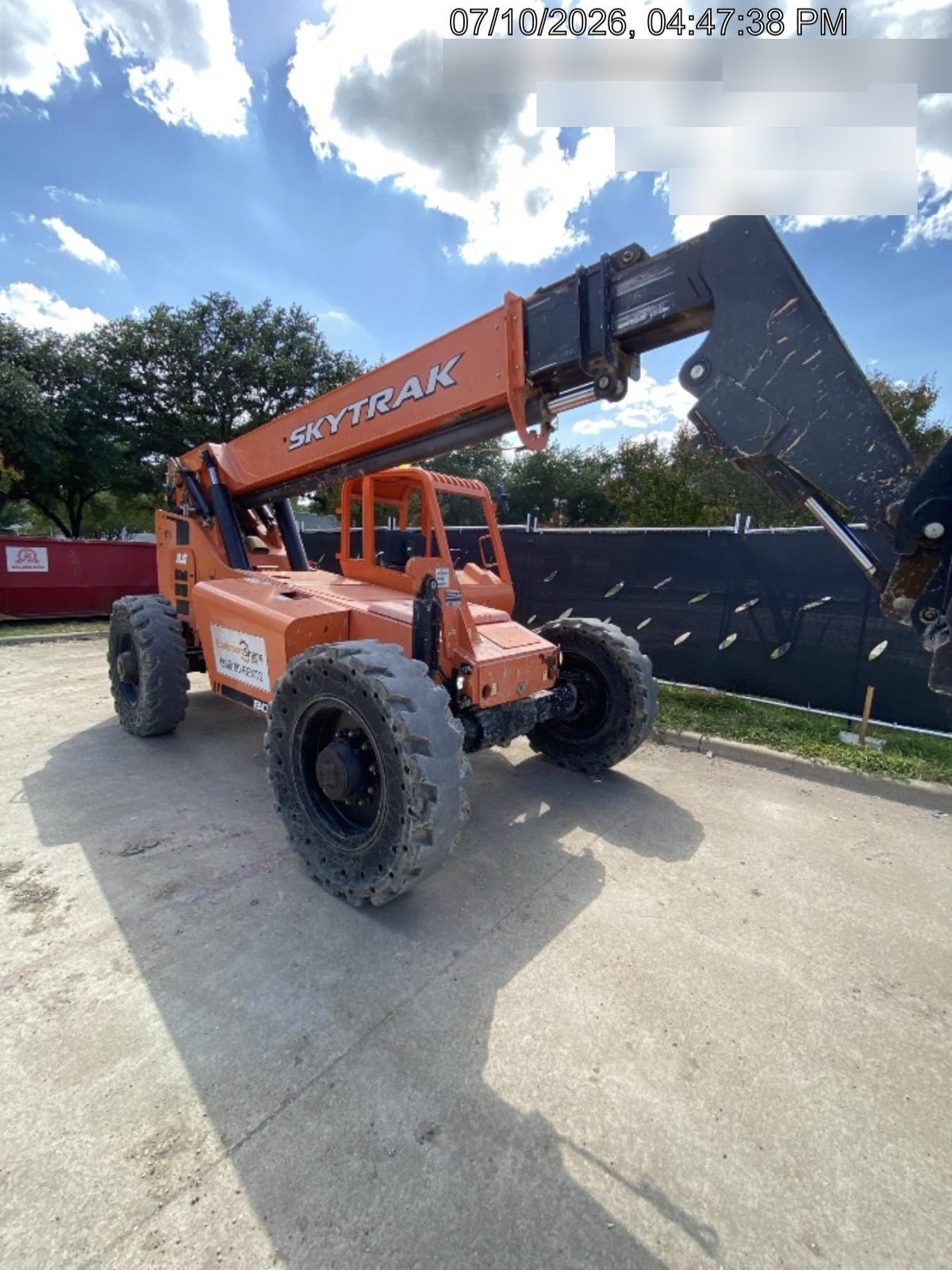 2018 Skytrak 8042 JLG Skytrak 8042, Solid Tires (shipping-Boss), Open ROPS, Beacon and Work Light Package