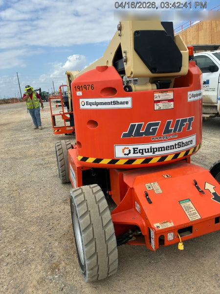 2021 JLG E450AJ