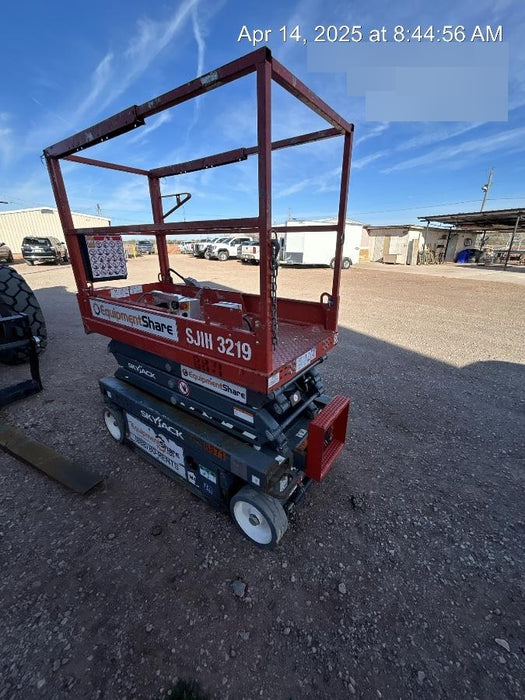 2018 Skyjack SJIII-3219 Skyjack SJIII3219 Scissor Lift