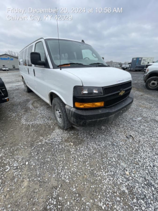 2023 CHEVROLET Express Van - Rental