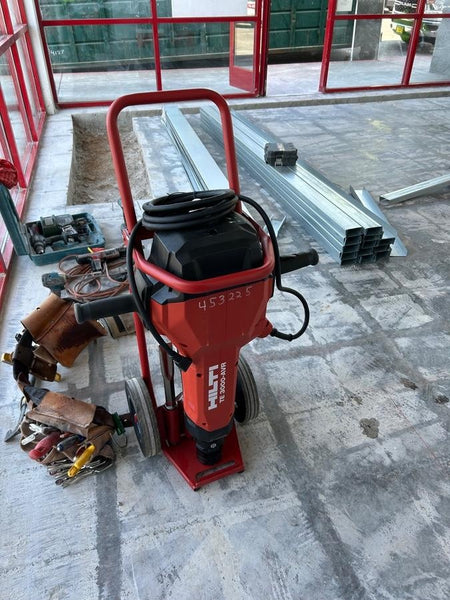 2024 HILTI TE 3000-AVR