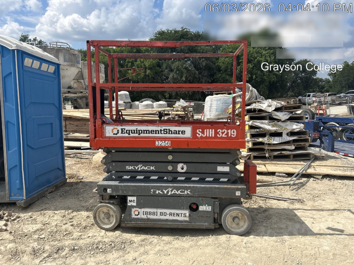 2017 Skyjack SJIII-3219 Skyjack SJ3219 Scissor Lift