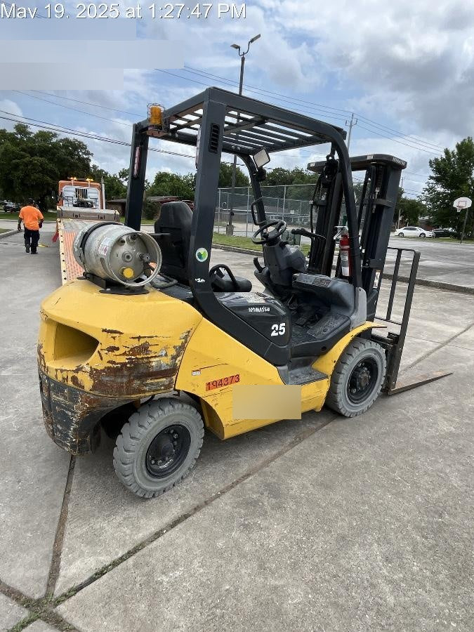 2021 KOMATSU FG25T-16