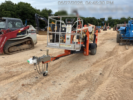 2022 JLG T350